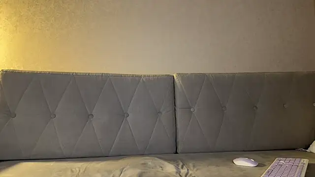 weshycouple online show from 03.03.26