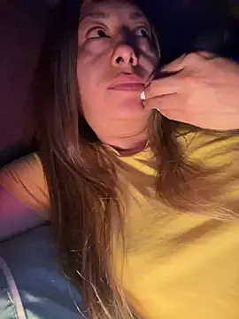 xLadyScarlettx online show from 12.30.24