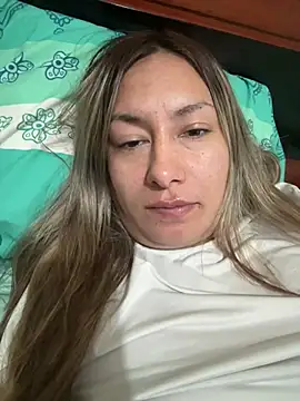 xLadyScarlettx online show from 02.11.25