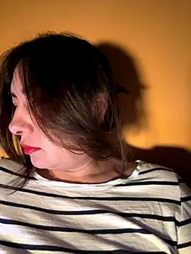 xLadyScarlettx online show from 09.14.25