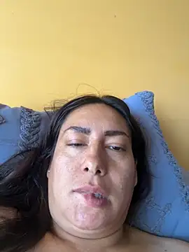 xLadyScarlettx online show from 10.16.25