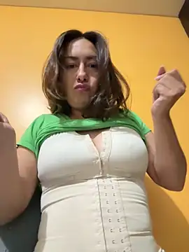 xLadyScarlettx online show from 10.18.25