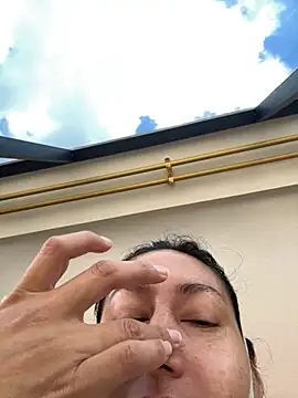 xLadyScarlettx online show from 10.26.25