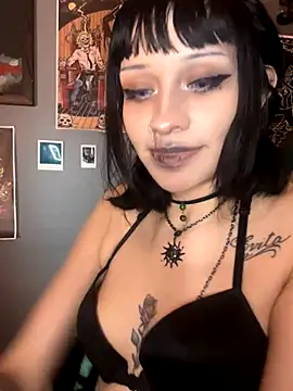 Gothbabbi online show from 11.09.25