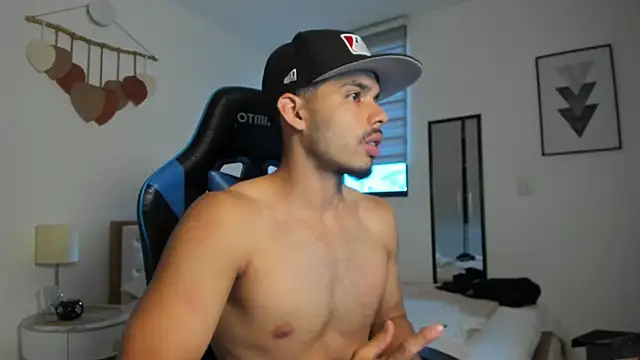 mateoleonee online show from 09.29.25