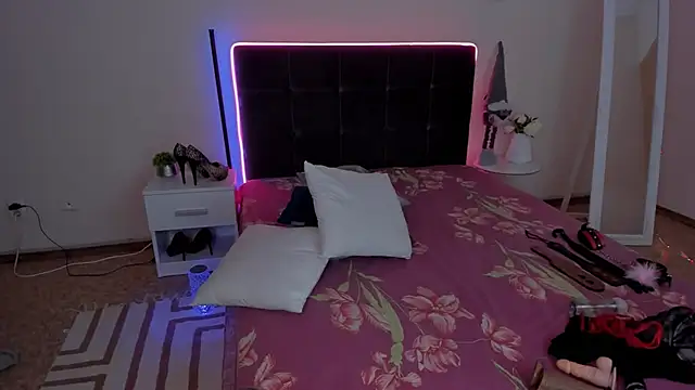 CassieEvans online show from 01.18.25