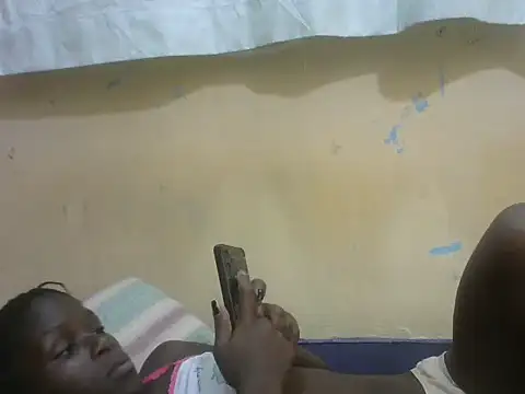 Snapshot of ebonyvalleria1 chatting on 03.16.25 ebonyvalleria1 online show from 03.16.25