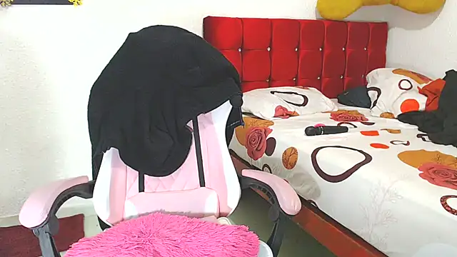 Snapshot of SweetAlmaa chatting on 01.16.25 SweetAlmaa online show from 01.16.25