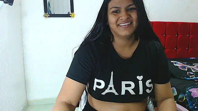 Snapshot of SweetAlmaa chatting on 02.11.25 SweetAlmaa online show from 02.11.25