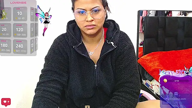 Snapshot of SweetAlmaa chatting on 02.28.25 SweetAlmaa online show from 02.28.25