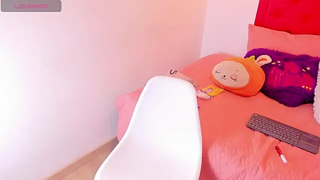 Ema Stone65 online show from 12.19.24