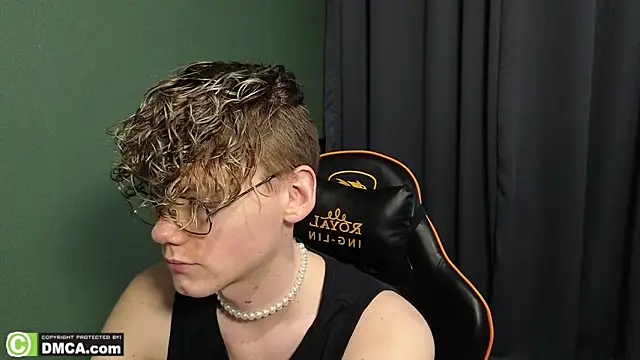 Snapshot of Keytaro chatting on 02.09.26 Keytaro online show from 02.09.26