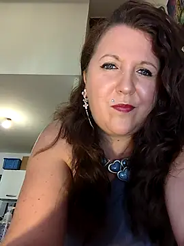 Snapshot of Candy-Desire chatting on 07.13.26 Candy-Desire online show from 07.13.26