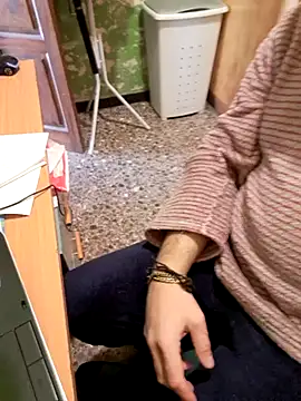 Escondido52 online show from 03.15.25