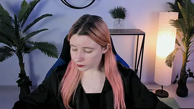 LexiWenford online show from 01.27.25