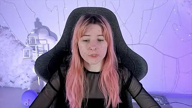 LexiWenford online show from 02.10.25