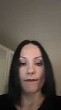 Snapshot of Devil_Goddess chatting on 11.20.25 Devil Goddess online show from 11.20.25