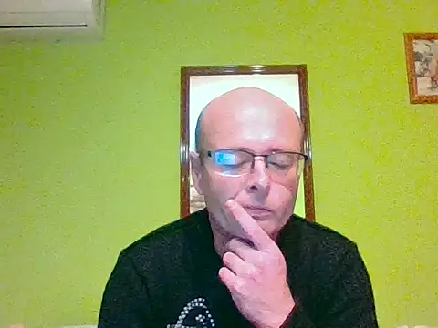 Snapshot of Tiger202441 chatting on 11.16.25 Tiger202441 online show from 11.16.25