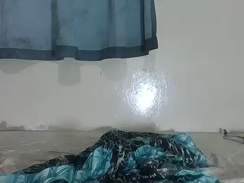 Snapshot of Wet_goddess20 chatting on 10.15.25 Wet goddess20 online show from 10.15.25