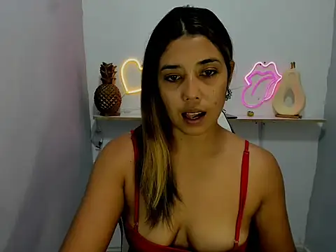 Dona Tela online show from 04.01.26