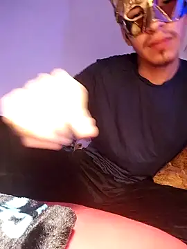 Dennis 2024 online show from 01.19.25