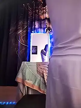 Dennis 2024 online show from 02.25.25