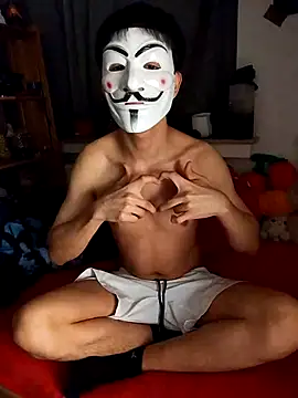 Dennis 2024 online show from 03.02.25