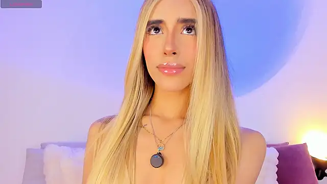 Snapshot of StormiRusso chatting on 02.26.26 StormiRusso online show from 02.26.26