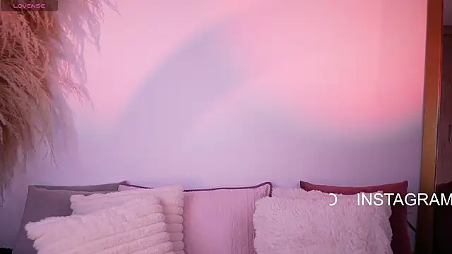 StormiRusso online show from 08.02.26