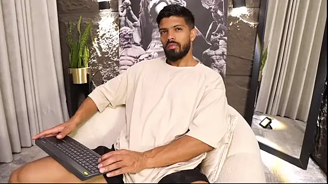 DannSaenz online show from 03.24.26