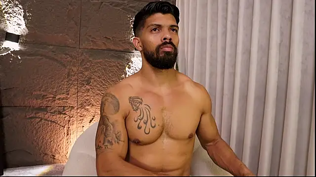 DannSaenz online show from 04.11.26