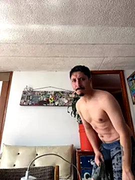 xBarnewWalk2 online show from 12.04.25