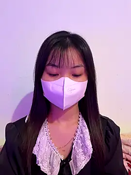 Maeve2k5 online show from 11.10.25