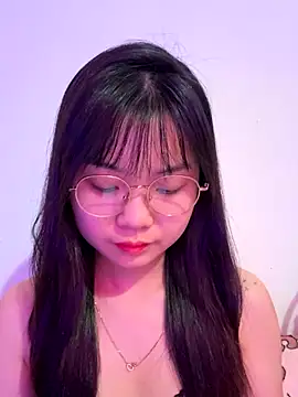 Maeve2k5 online show from 12.03.25