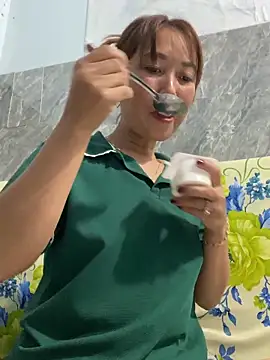 Linaannn online show from 02.07.26