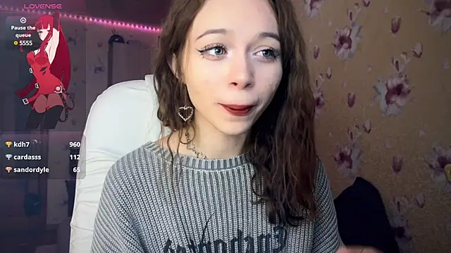 Snapshot of _SofiaBrown chatting on 12.24.24  SofiaBrown online show from 12.24.24