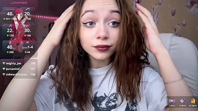 Snapshot of _SofiaBrown chatting on 02.12.25  SofiaBrown online show from 02.12.25