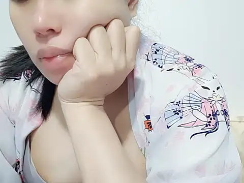 Snapshot of _MianMi_96 chatting on 11.23.25 MianMi 96 online show from 11.23.25