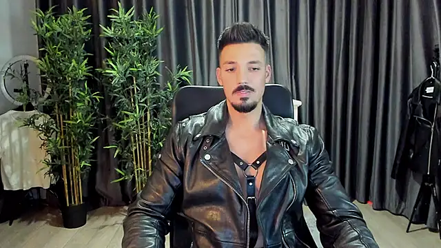 Snapshot of HaydenSpearss chatting on 02.11.25 HaydenSpearss online show from 02.11.25