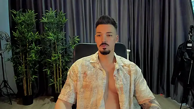 Snapshot of HaydenSpearss chatting on 03.22.25 HaydenSpearss online show from 03.22.25