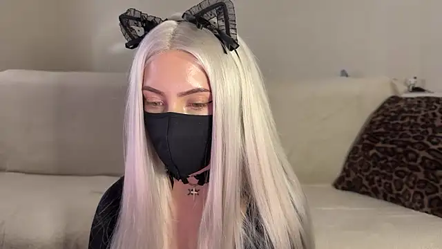 michiko  online show from 03.26.26