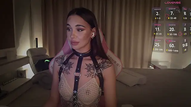 Snapshot of march_mellow chatting on 02.25.25 march mellow online show from 02.25.25