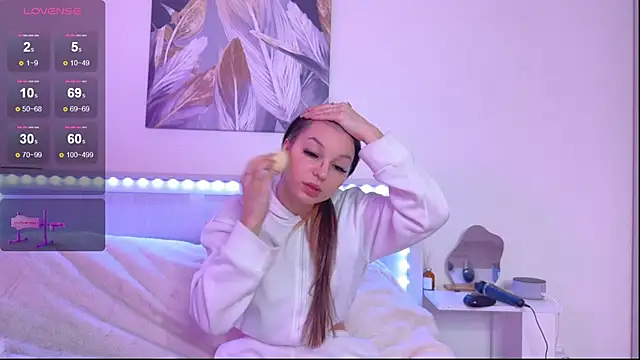 Veronica leal online show from 09.28.25