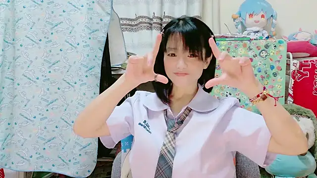 renapiyon8182 online show from 01.25.25