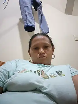 Chicapicante online show from 04.08.26