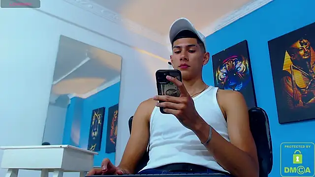 Snapshot of Valerio_20 chatting on 12.03.24 Valerio 20 online show from 12.03.24