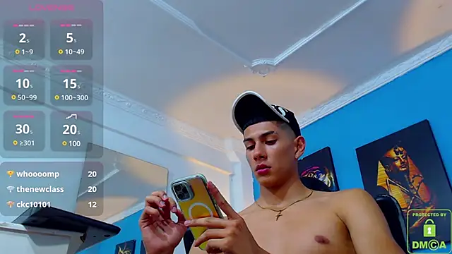 Snapshot of Valerio_20 chatting on 01.06.25 Valerio 20 online show from 01.06.25