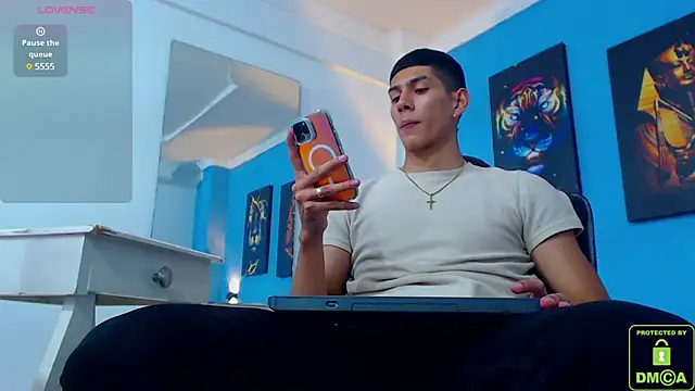 Snapshot of Valerio_20 chatting on 01.16.25 Valerio 20 online show from 01.16.25