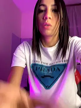 Lina10 online show from 10.25.25