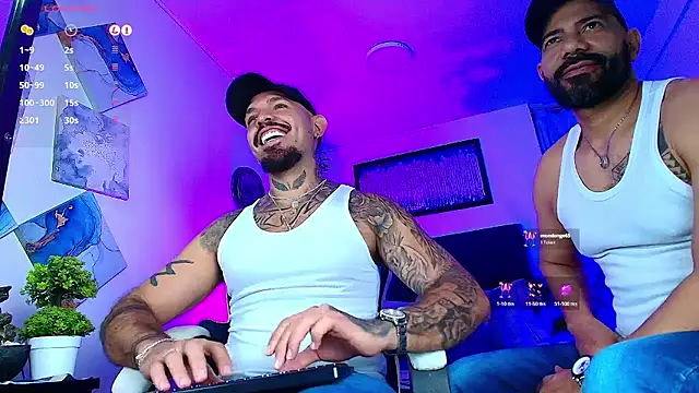 Snapshot of Adil_aminn chatting on 01.08.26 Adil aminn online show from 01.08.26